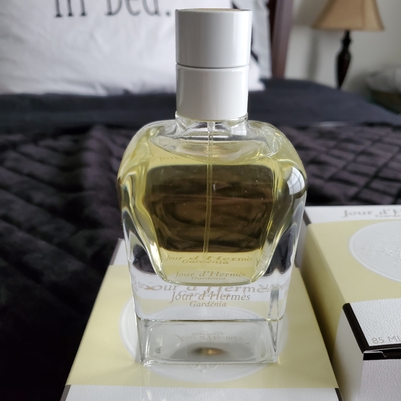 Authentic Hermes Jour d'Hermes Gardenia - Picture 3 of 3